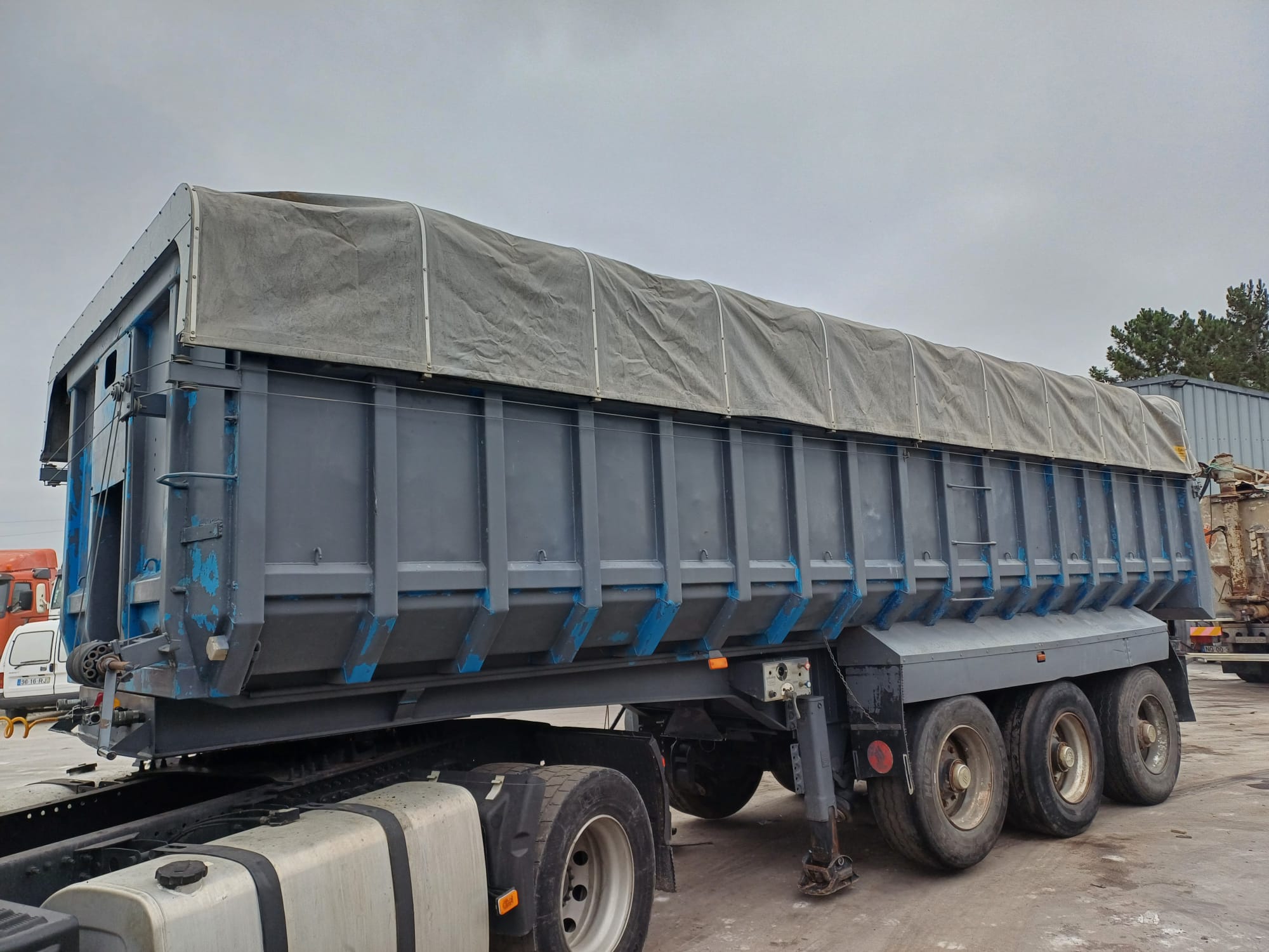 Reboque Basculante Trailer - Ano 2003